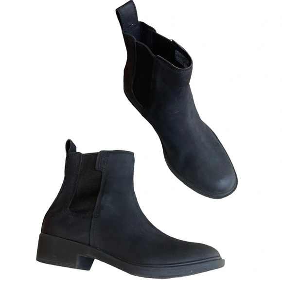 UGG Black Emmeth Chelsea Boots Size 7 - Picture 3 of 10